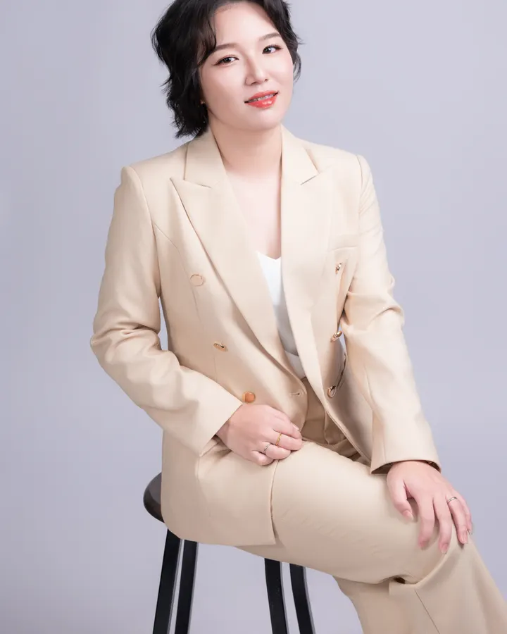 黃郁芬 Huang Yu Fen